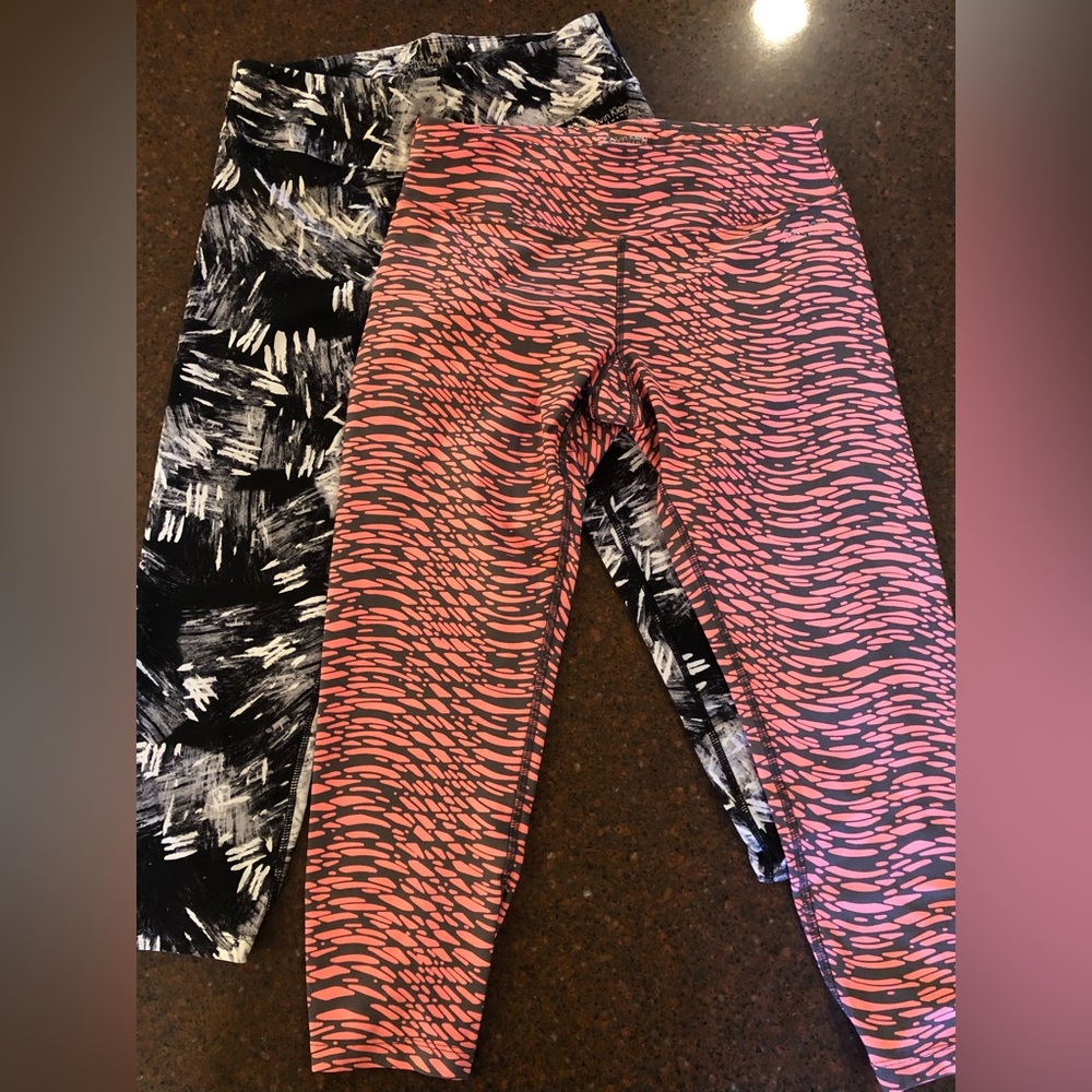 Nwot Set Of Two Calvin Klein Performance Capris S… - image 1